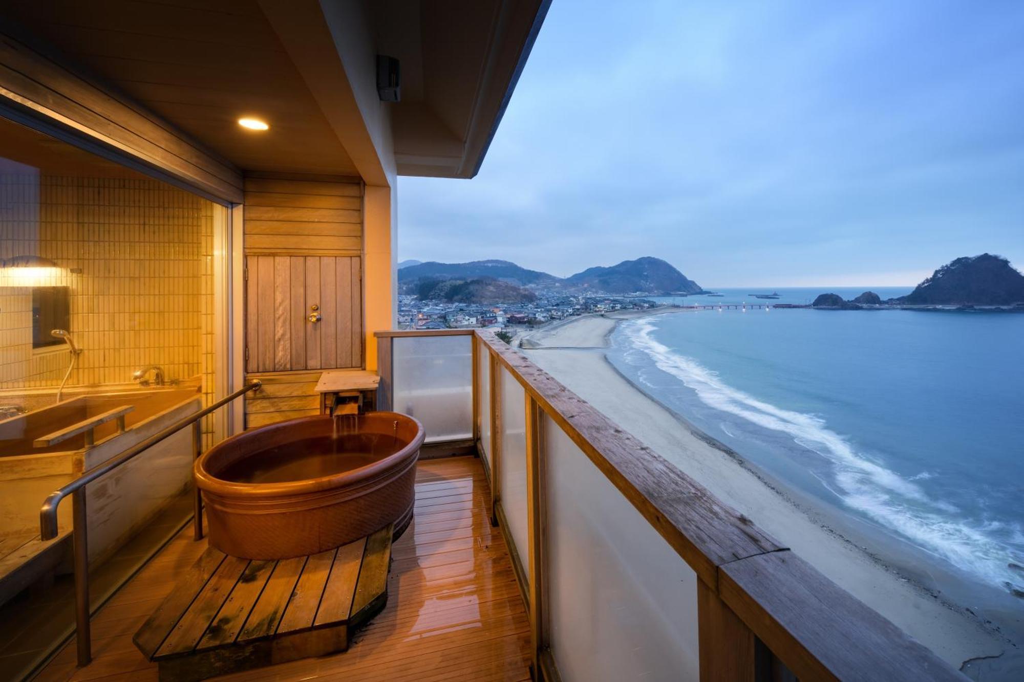 Yura Onsen Yaotome Hotel Tsuruoka Exterior photo