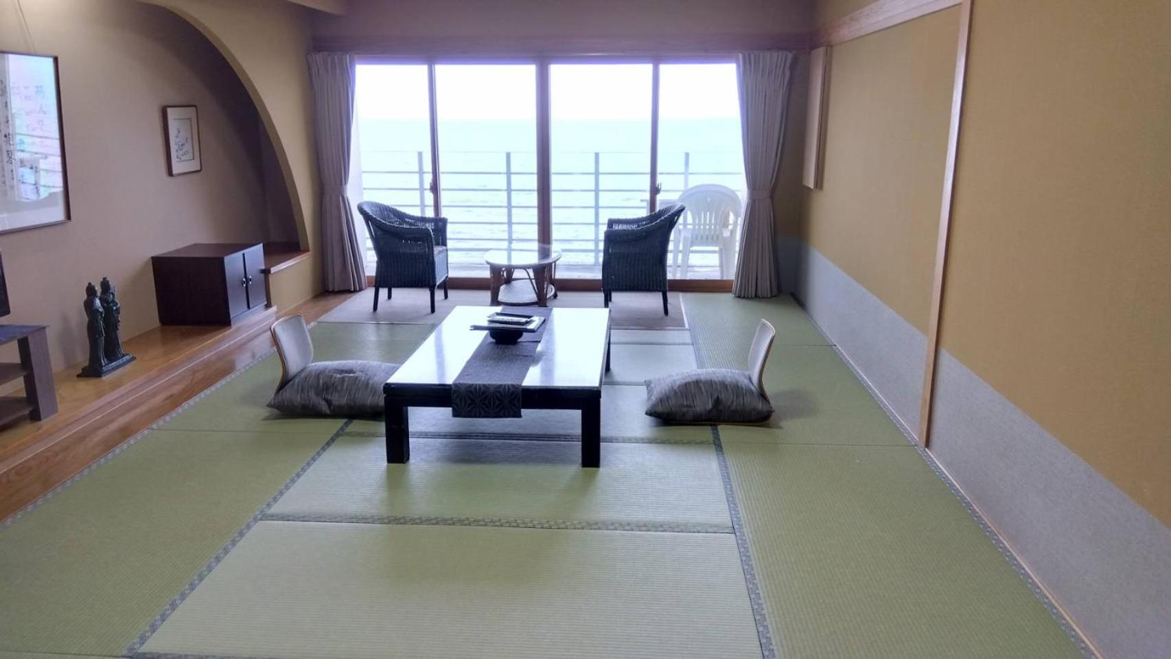 Yura Onsen Yaotome Hotel Tsuruoka Exterior photo