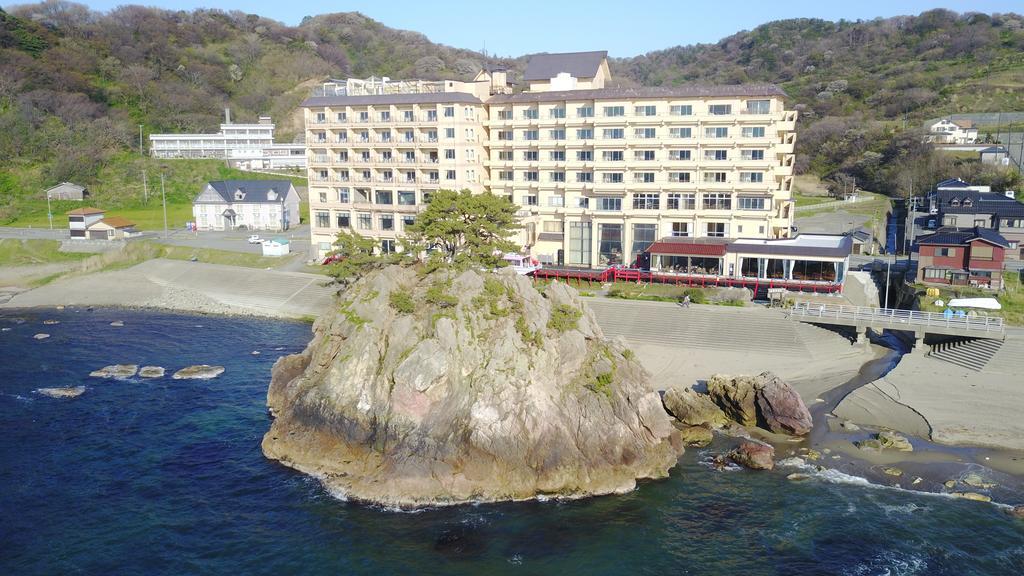 Yura Onsen Yaotome Hotel Tsuruoka Exterior photo