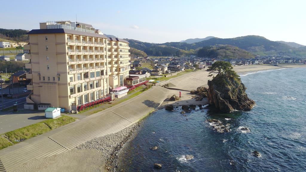 Yura Onsen Yaotome Hotel Tsuruoka Exterior photo